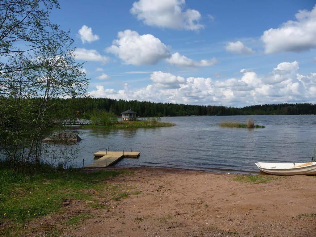 Hotel Hanhi Lapinjärvi Exteriér fotografie